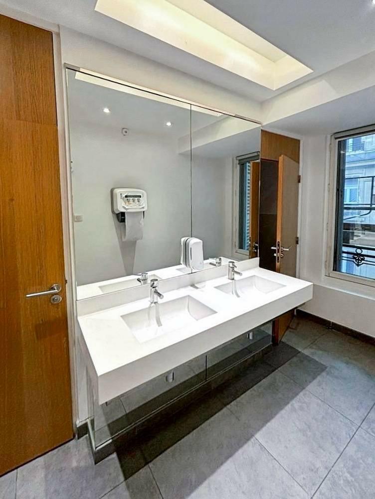 Bureau Paris 466m² Location bureau Paris OLBUR2315994 1